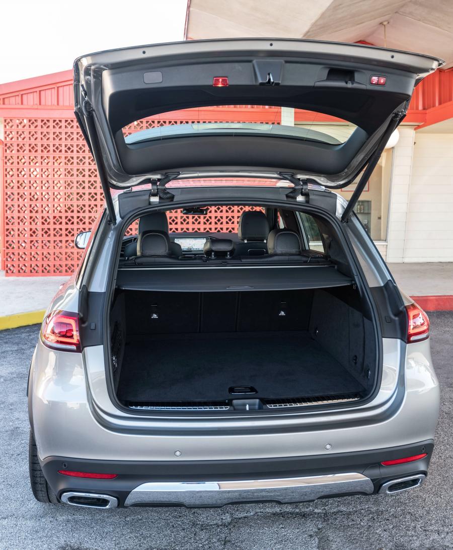 Багажник Mercedes-Benz GLE300 d 4Matic (V167) 2019 года  (WW) (фото 4 из 40)